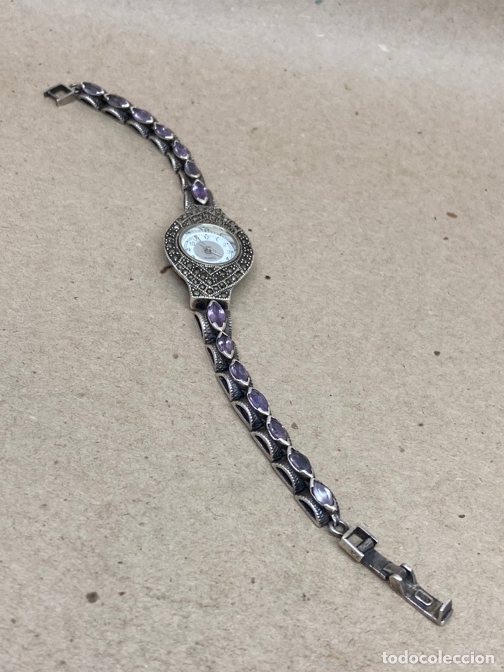 Antig&uuml;edades: Reloj de plata con piedras engastada - Foto 1