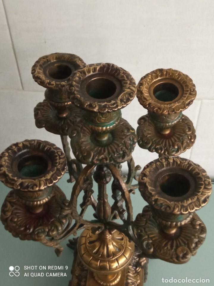 Antig&uuml;edades: CANDELABRO ANTIGUO DE CINCO BRAZOS BRONCE - Foto 3