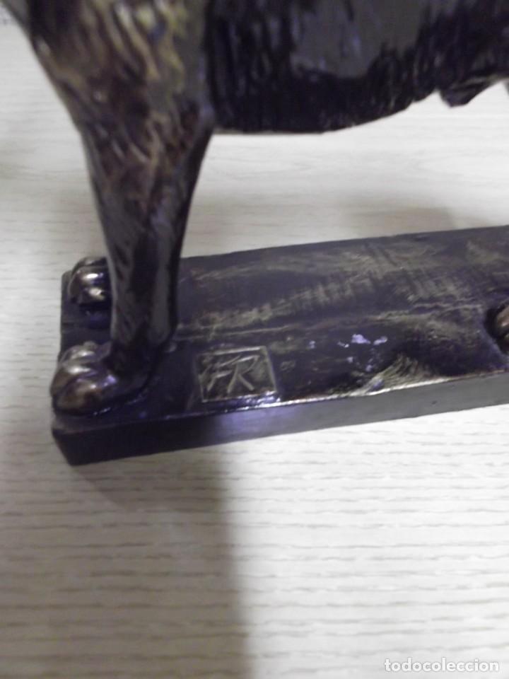 Antig&uuml;edades: Perro de resina.19cm x 175cm - Foto 5
