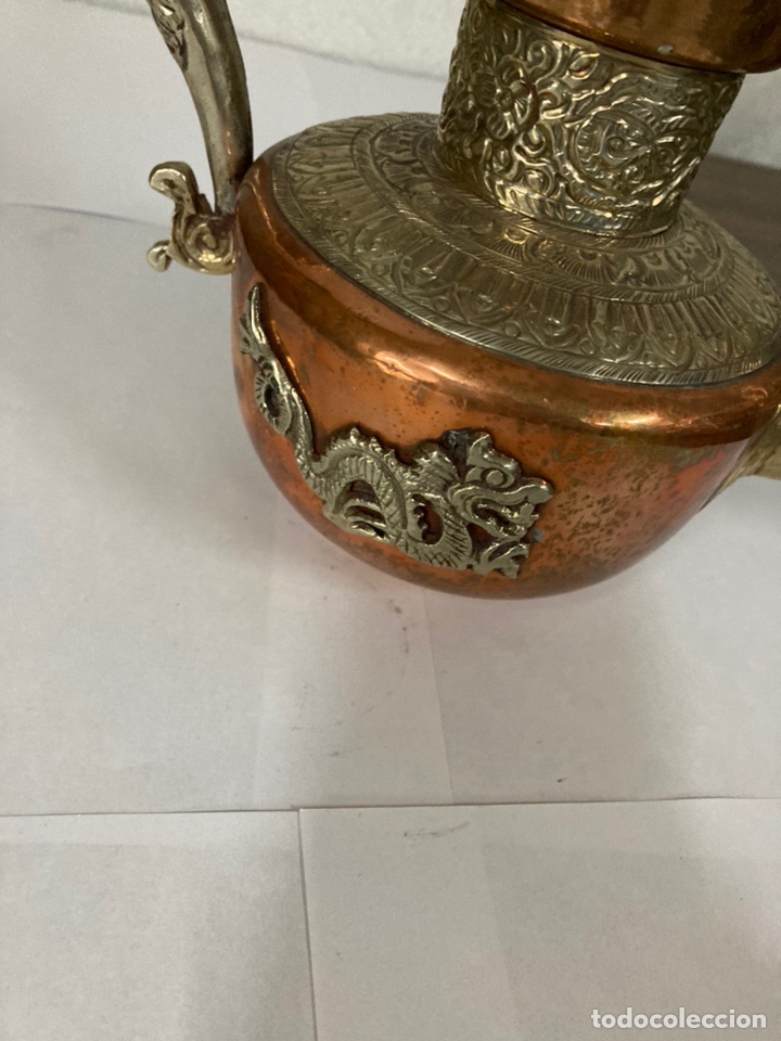 Antig&uuml;edades: Tetera antigua en cobre figuras drag&oacute;n - Foto 8