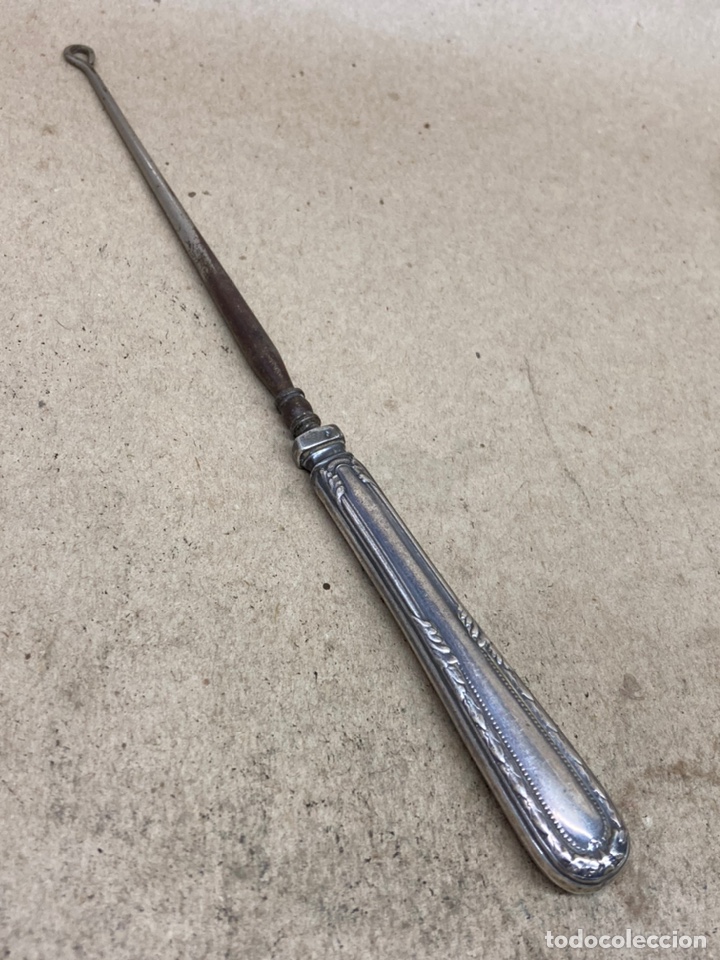 Antig&uuml;edades: Abrochabotones mango de plata - Foto 1