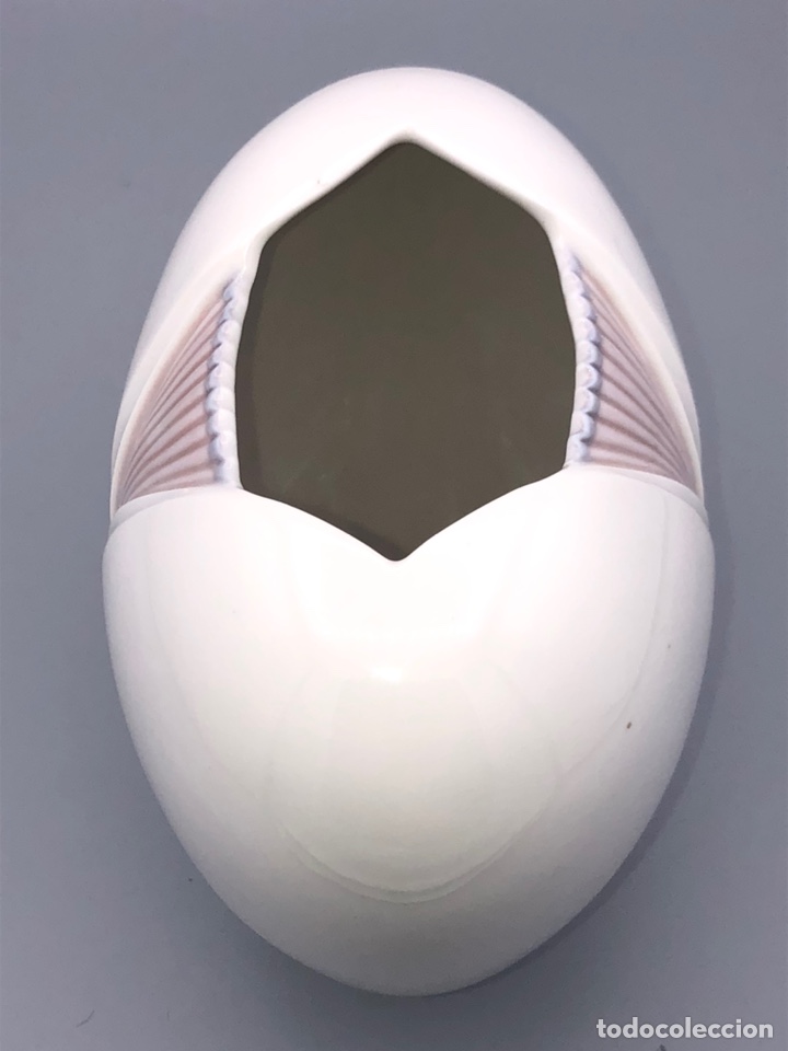 Antig&uuml;edades: REF: 01005560.13 &ldquo;JARR&Oacute;N CORAZ&Oacute;N ESTRIADO&rdquo; LLADR&Oacute; - Foto 7