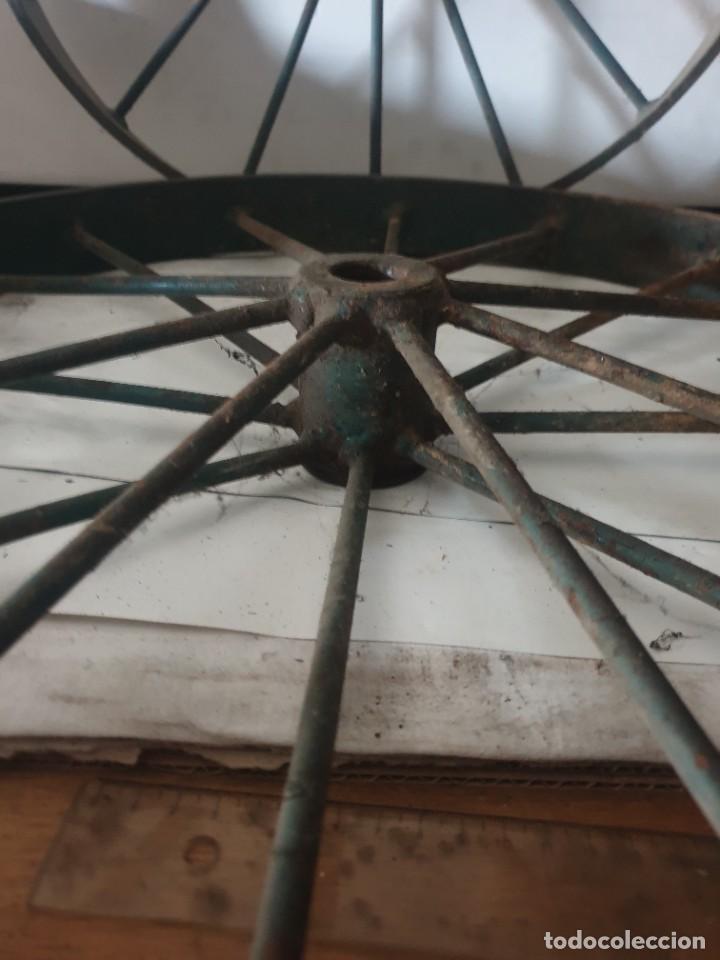 Antig&uuml;edades: RUEDAS DE HIERRO - Foto 6