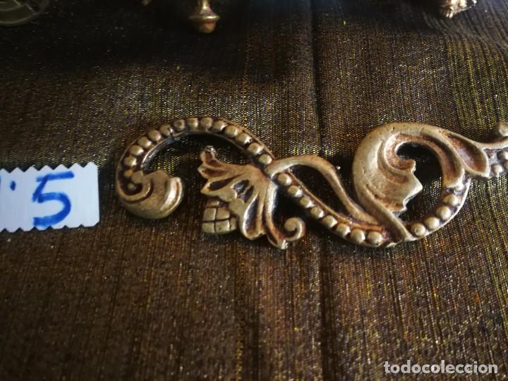 Antig&uuml;edades: PIEZAS EN BRONCE /METAL DORADO - Foto 2