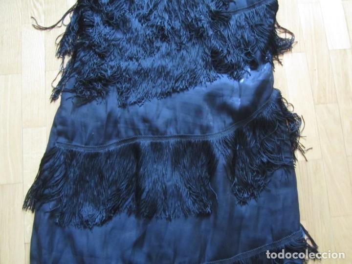 Antig&uuml;edades: Antiguo traje negro con flecos - Foto 6