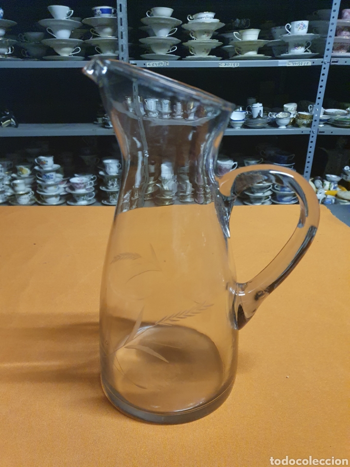 Antig&uuml;edades: Jarra cristal tallado - Foto 1