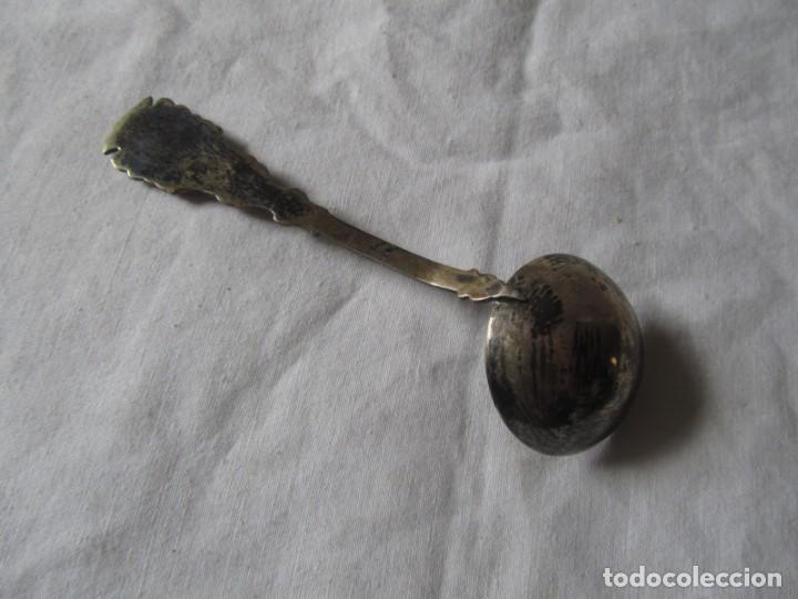 Antig&uuml;edades: Cuchara de plata 915 mil&eacute;simas Le&oacute;n - Foto 4