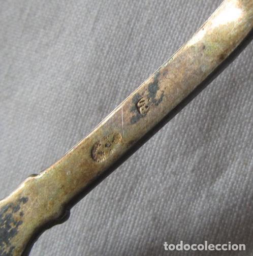 Antig&uuml;edades: Cuchara de plata 915 mil&eacute;simas Le&oacute;n - Foto 6