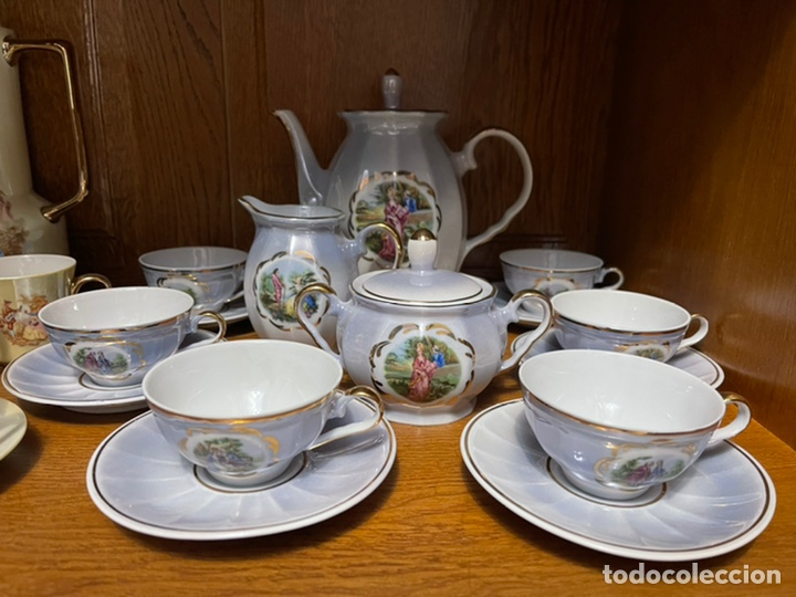 Antig&uuml;edades: Juego de caf&eacute; impecable sin estrenar