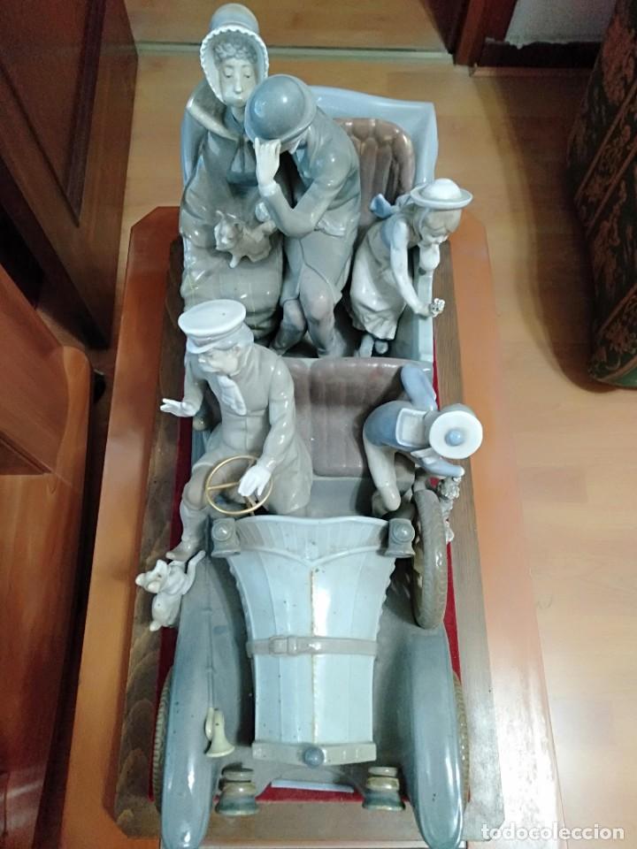 Antig&uuml;edades: Coche &eacute;poca Lladro - Foto 1