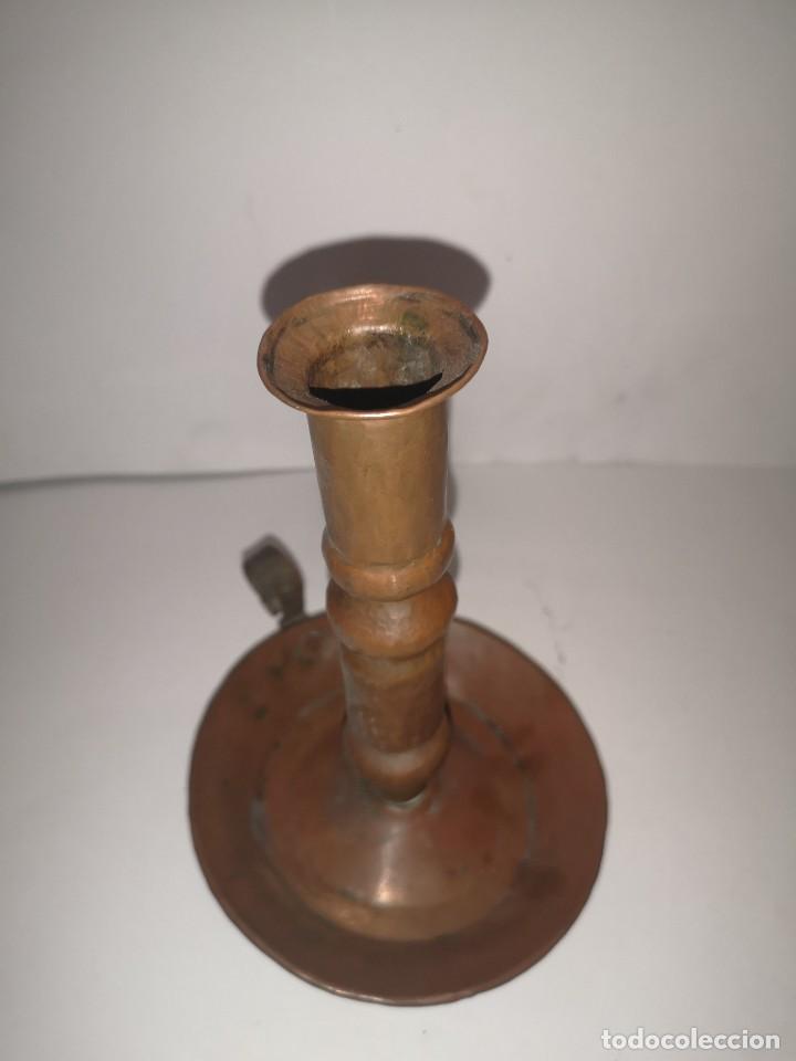 Antig&uuml;edades: Utensilios de lat&oacute;n - Foto 3