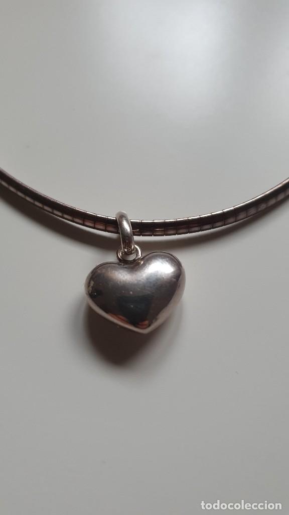 Antig&uuml;edades: Cadena de plata con colgante de corazon - Foto 1