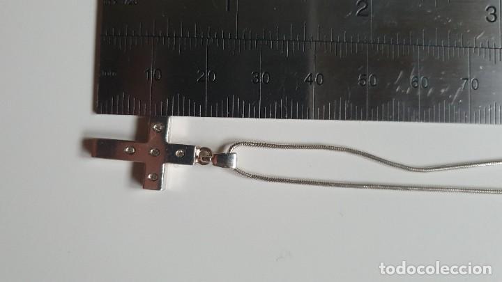 Antig&uuml;edades: Cruz y cadena de plata - Foto 6