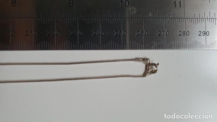 Antig&uuml;edades: Cruz y cadena de plata - Foto 7