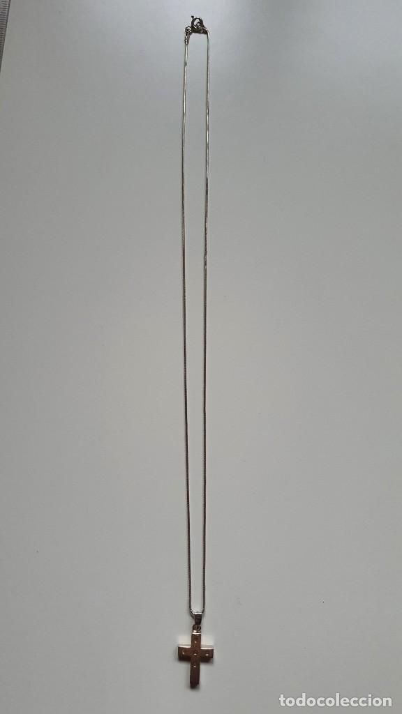 Antig&uuml;edades: Cruz y cadena de plata - Foto 9