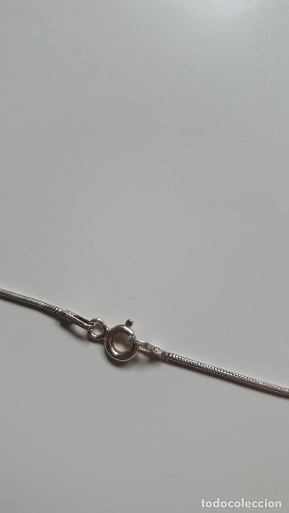 Antig&uuml;edades: Cruz y cadena de plata - Foto 10