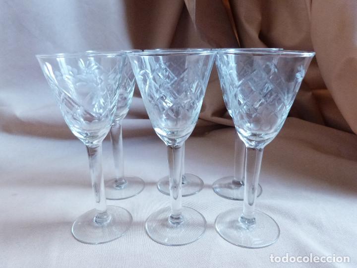 Oggetti Antichi: Lote 6 copas vasos de cristal tallado para vino o licor - A&ntilde;os 50