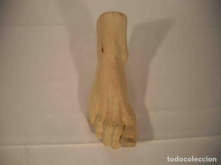 Antig&uuml;edades: FIGURA TALLA PIE DERECHO - Foto 5