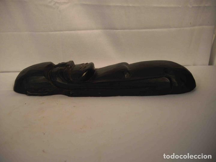 Antig&uuml;edades: FIGURA MASCARA MADERA VERDE - Foto 6
