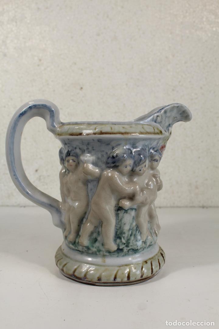 Antig&uuml;edades: jarra de ceramica con angeles - Foto 5