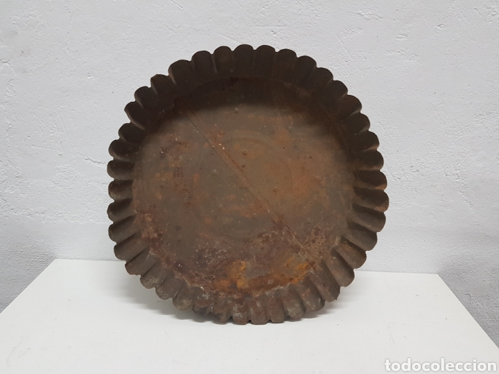 Antig&uuml;edades: Molde de tarta grande - Foto 1