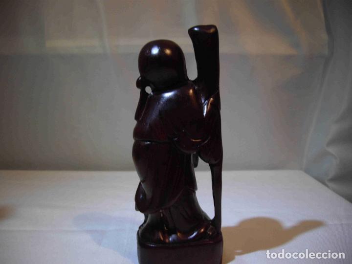 Antig&uuml;edades: FIGURA TALLA ANCIANO BACULO - Foto 3