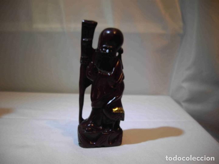 Antig&uuml;edades: FIGURA TALLA ANCIANO BACULO - Foto 1