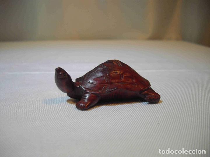 Antig&uuml;edades: FIGURA TALLA MADERA TORTUGA - Foto 1