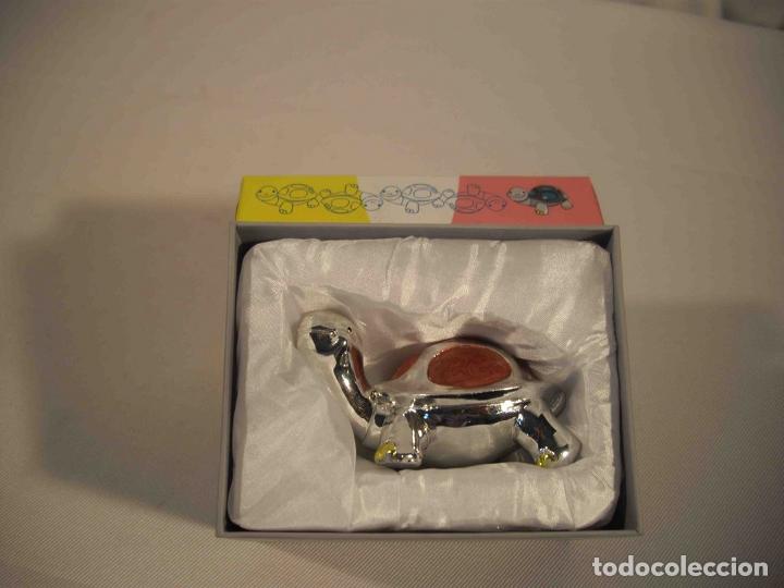 Antig&uuml;edades: TORTUGA METALICA ROSA - Foto 1