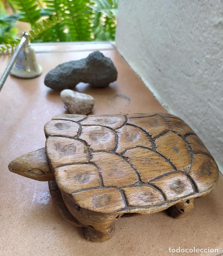 Antig&uuml;edades: TORTUGA DE MADERA DE NAIROBI - Foto 1