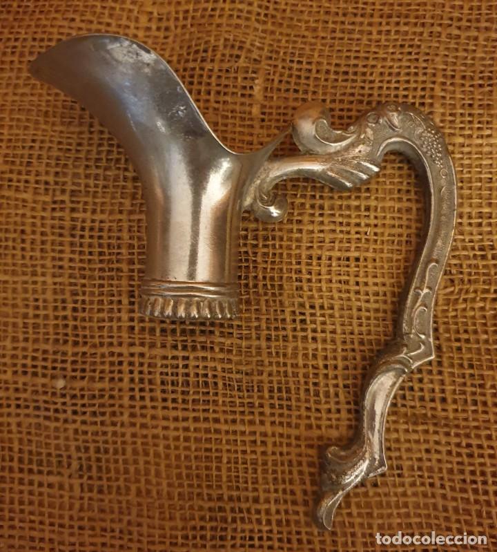 Antig&uuml;edades: complemento de plata para jarr&oacute;n de vidrio - Foto 1