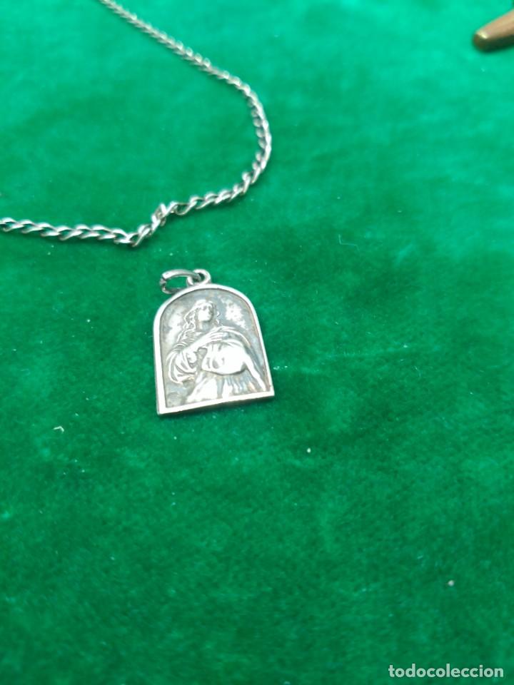 Antig&uuml;edades: cadena y medalla plata + - Foto 3