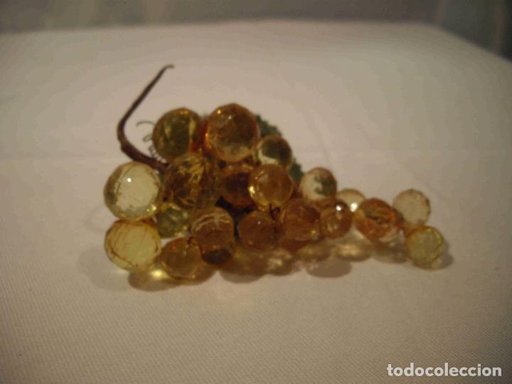 Antig&uuml;edades: RACIMO UVAS ARTIFICIAL MARRON - Foto 2