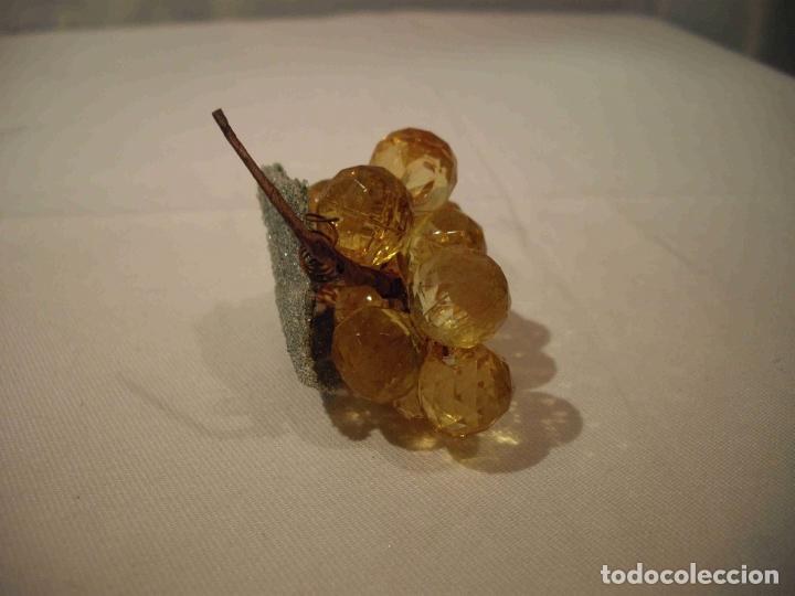 Antig&uuml;edades: RACIMO UVAS ARTIFICIAL MARRON - Foto 4