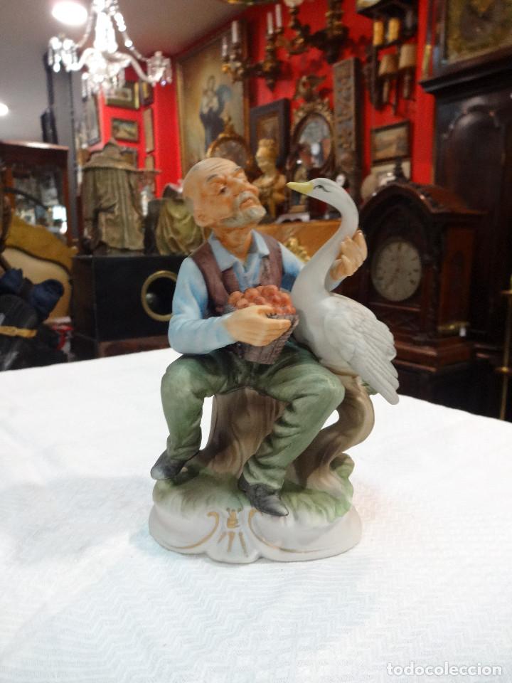 Antig&uuml;edades: Figura de porcelana - Foto 1