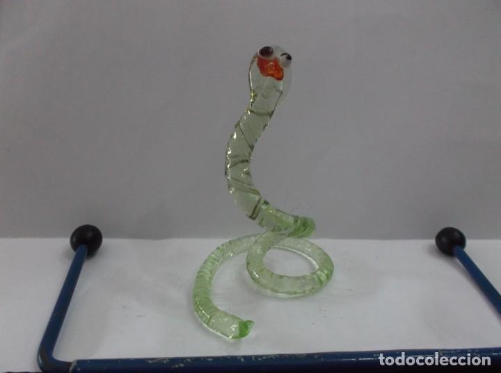 Antiques: SERPIENTE DE CRISTAL VARIOS COLORES - MINIATURA.