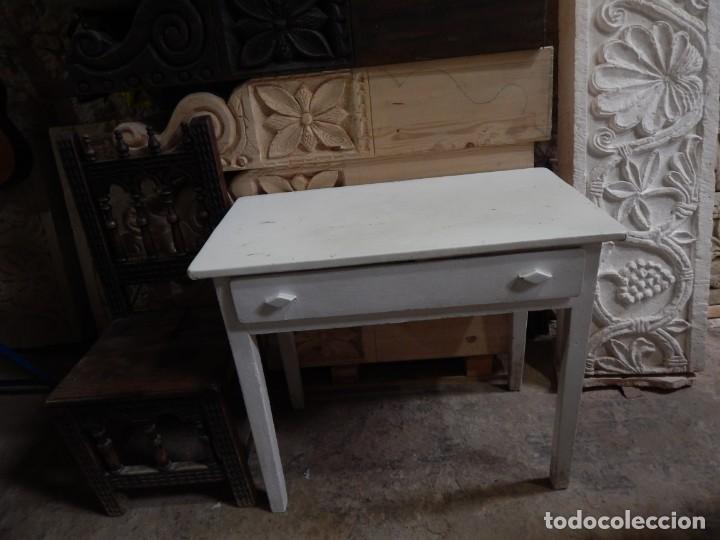 Antig&uuml;edades: antigua mesa de cocina de los 40 madera solida - Foto 4