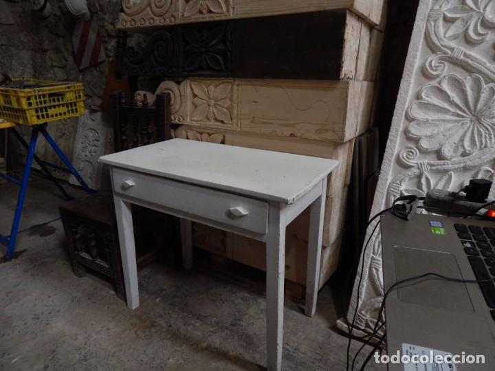 Antig&uuml;edades: antigua mesa de cocina de los 40 madera solida - Foto 5
