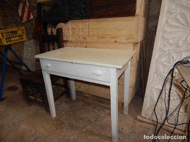 Antig&uuml;edades: antigua mesa de cocina de los 40 madera solida - Foto 8
