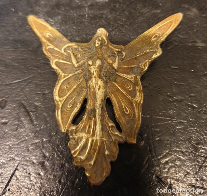 Antig&uuml;edades: Medalla de bronce vintage - Foto 1