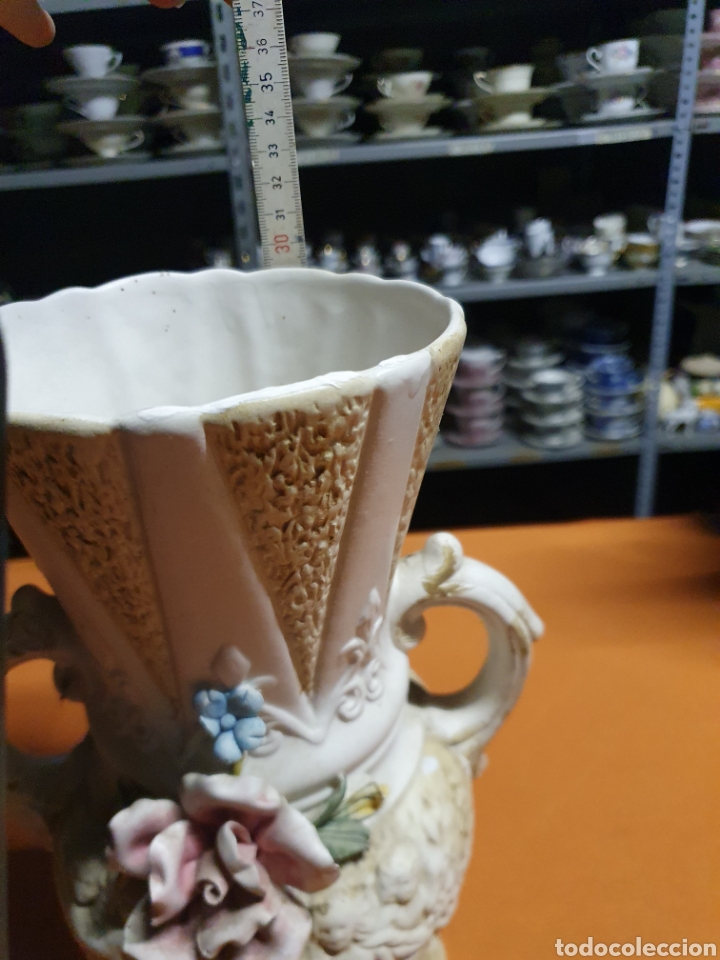 Antig&uuml;edades: Jarr&oacute;n Porcelana Capodimonte - Foto 2