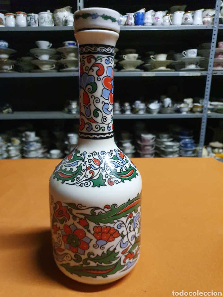 Antig&uuml;edades: Botella Porcelana - Foto 1