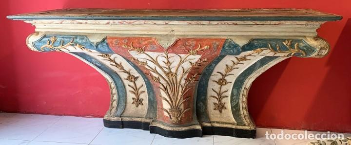 Antig&uuml;edades: Consola de madera siglo XVIII - Foto 1