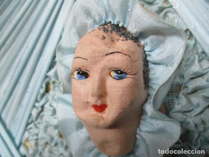 Antig&uuml;edades: costurero para labores - Foto 5