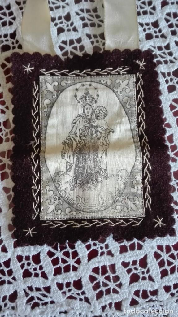 Antig&uuml;edades: Escapulario antiguo de la Virgen del Carmen - Foto 2