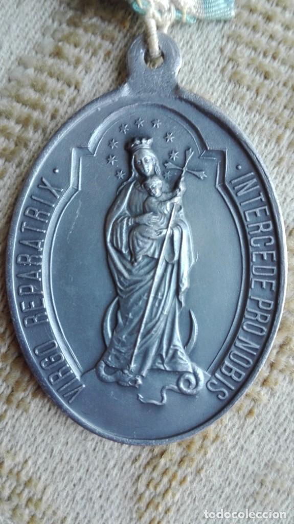 Antig&uuml;edades: Medalla antigua de la Virgen Inmaculada - Foto 1