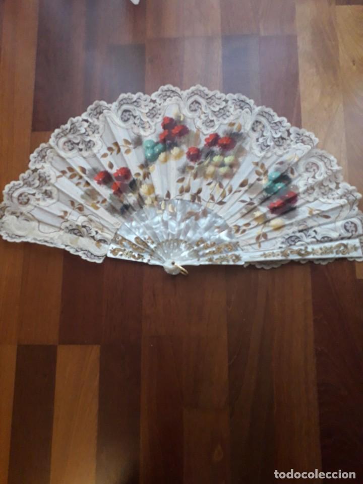 Antig&uuml;edades: abanico muy antiguo. - Foto 1
