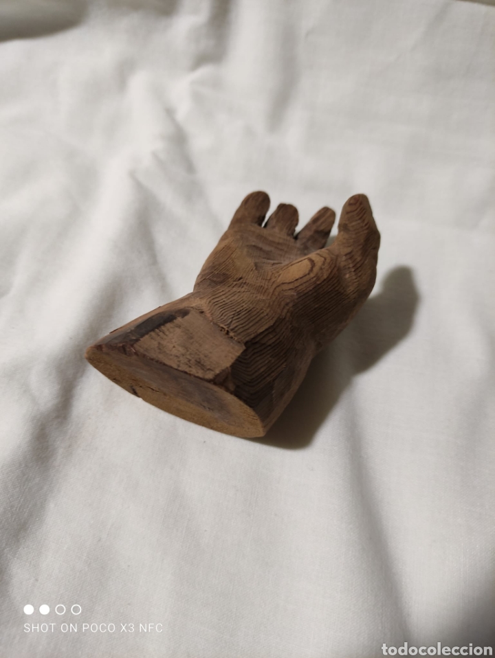 Antig&uuml;edades: Mano tallada de ni&ntilde;o - Foto 2