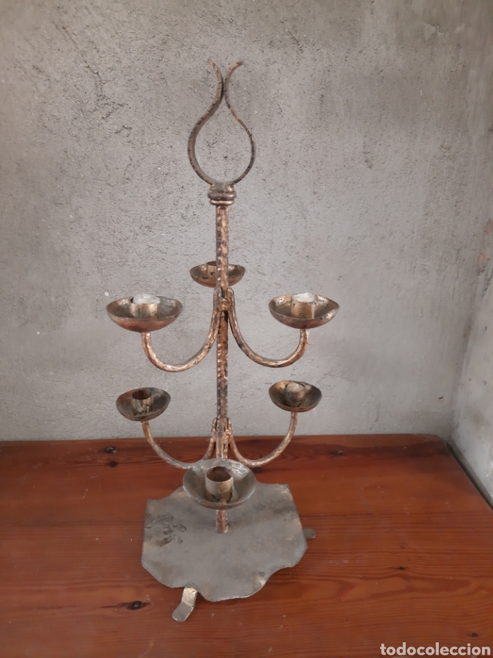 Antig&uuml;edades: Candelabro dorado - Foto 1