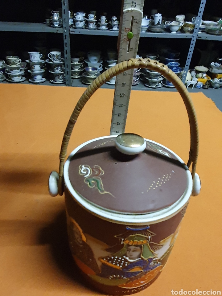 Antig&uuml;edades: Bote porcelana - Foto 3